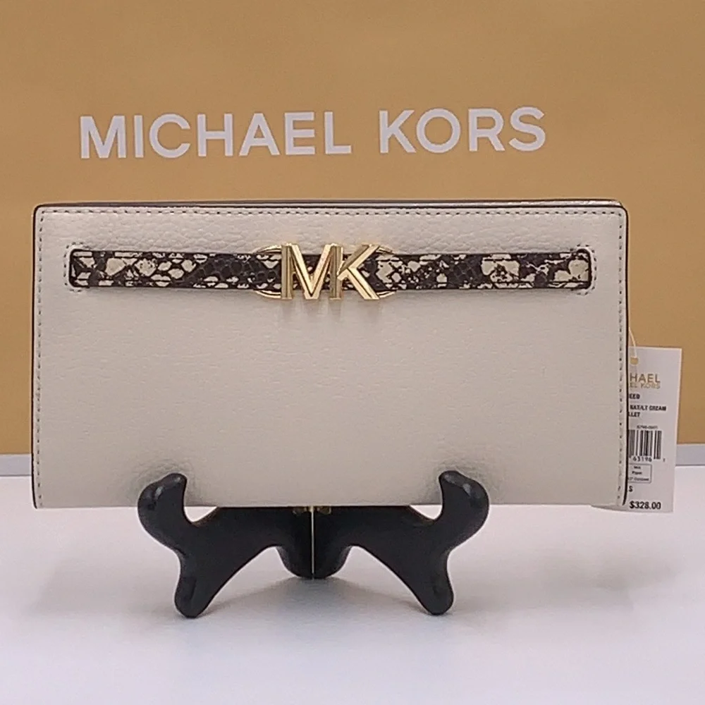 Michael Kors Reed Large Snap Bifold Wallet Nat/ Light Cream Color